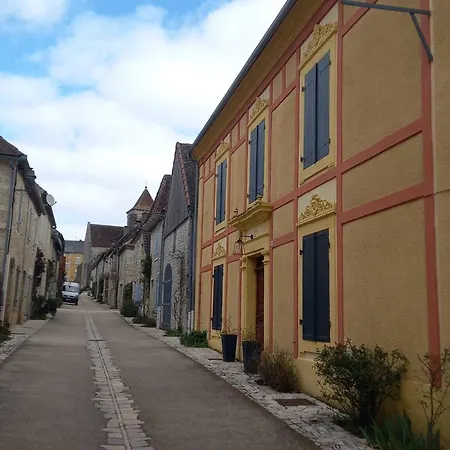 Maison En Bastide, Animaux Admis - 5 Pers. - Fr-1-828-16 * Montfaucon