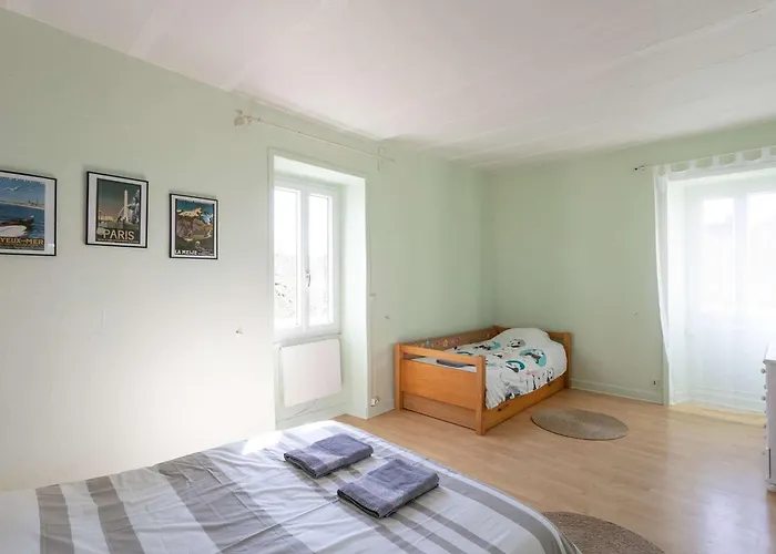 Maison En Bastide, Animaux Admis - 5 Pers. - Fr-1-828-16 Holiday home Montfaucon (Lot)