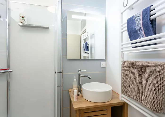 Maison En Bastide, Animaux Admis - 5 Pers. - Fr-1-828-16 Montfaucon (Lot)